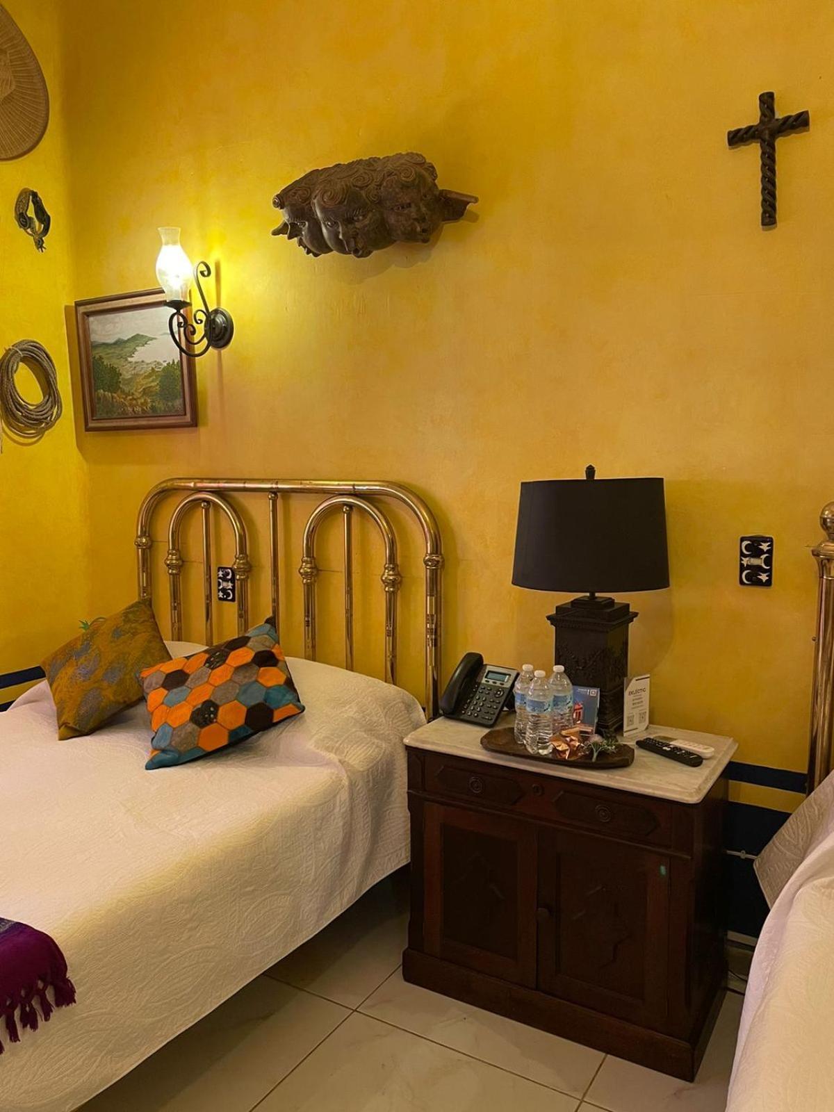Eklectic Hotel Boutique グアダラハラ エクステリア 写真